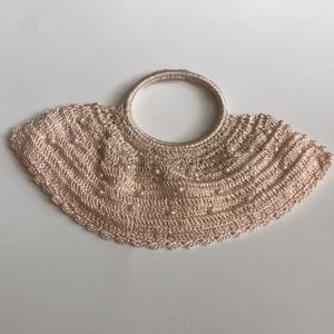 NWT Peach beaded crochet purse .Great for phone, keychain, money, AirPods